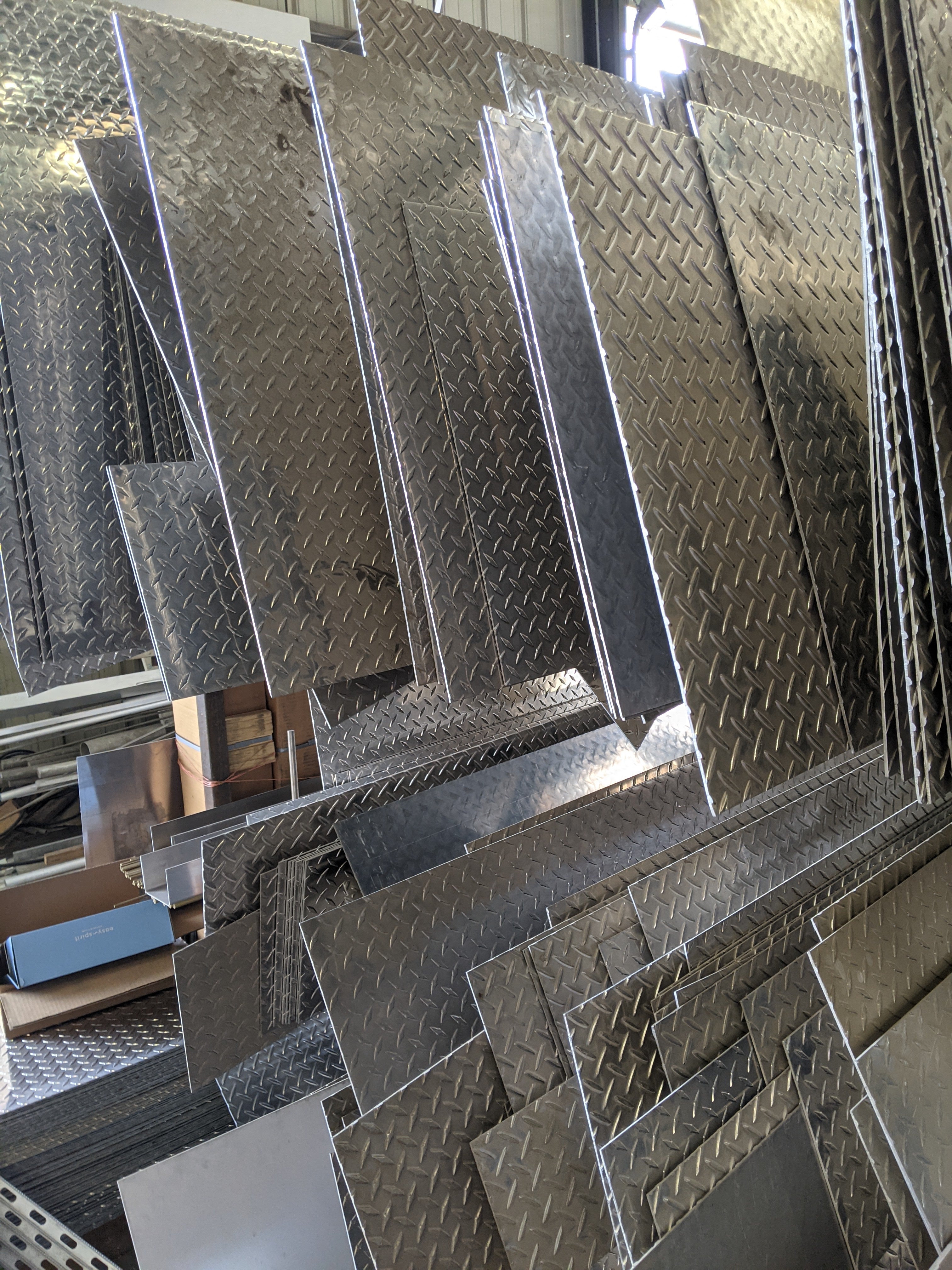 Diamond Plate Sheet Deals & Clearance — 10%, 20% & More Off | Online ...
