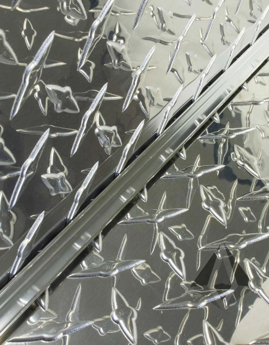 Aluminum Inside Corner Trim Molding