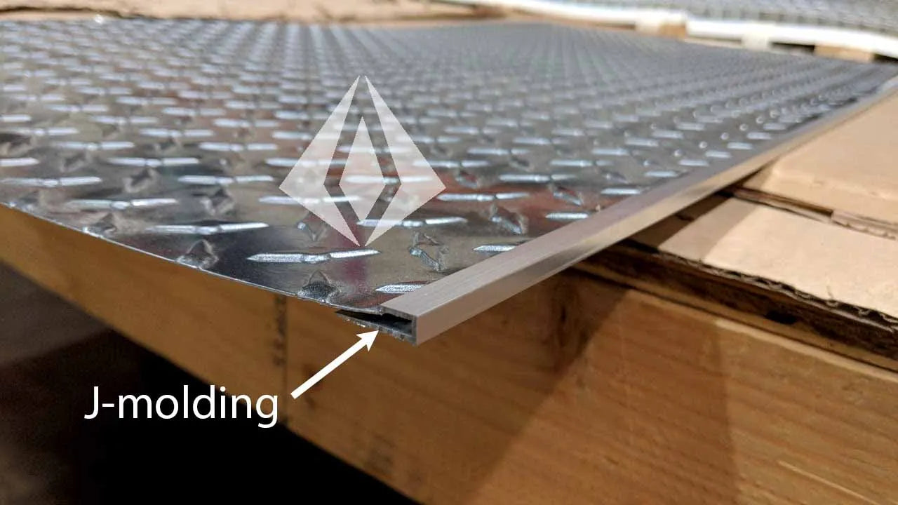 Wholesale Aluminum Edge Cap J-Trim Molding