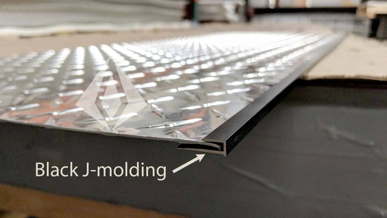Wholesale Aluminum Edge Cap J-Trim Molding