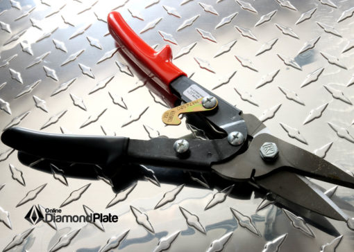Right Hand Aviation Snips for Cutting Diamond Plate